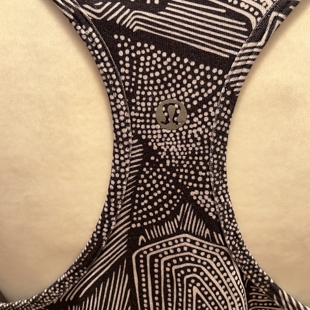 Lululemon Racer Back Tank - Picture 4 of 4